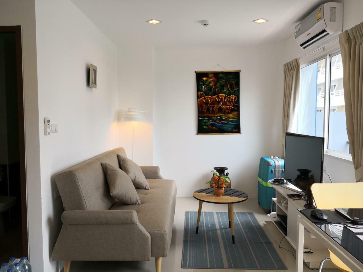 Trio Gems Condo Pattaya, Thailand Praia de Jomtien Exterior foto